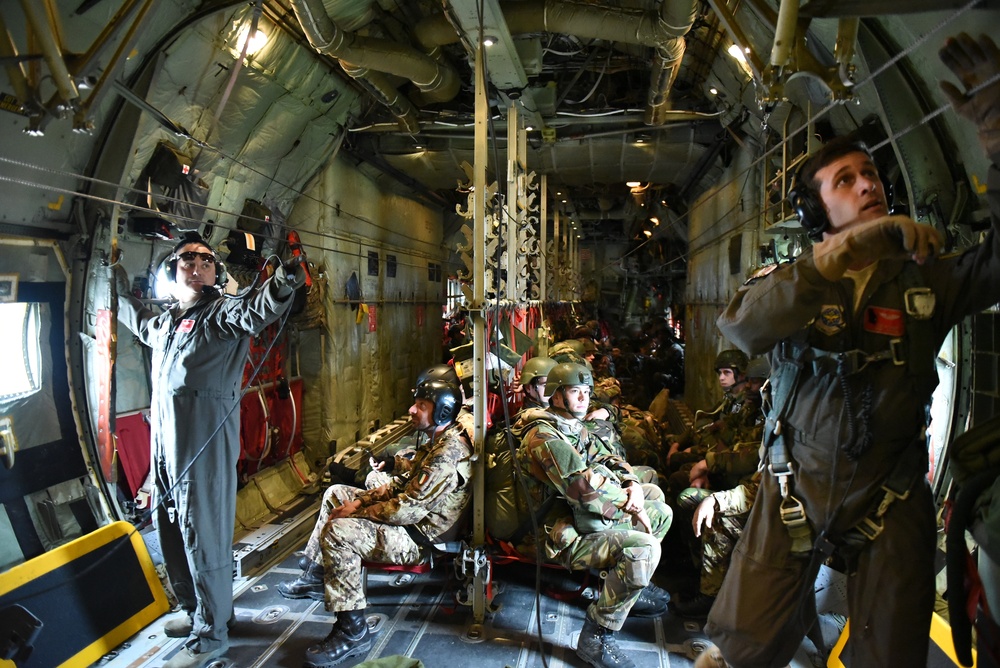 165th Airlift Wing drops paratroopers for Exercise Mangusta