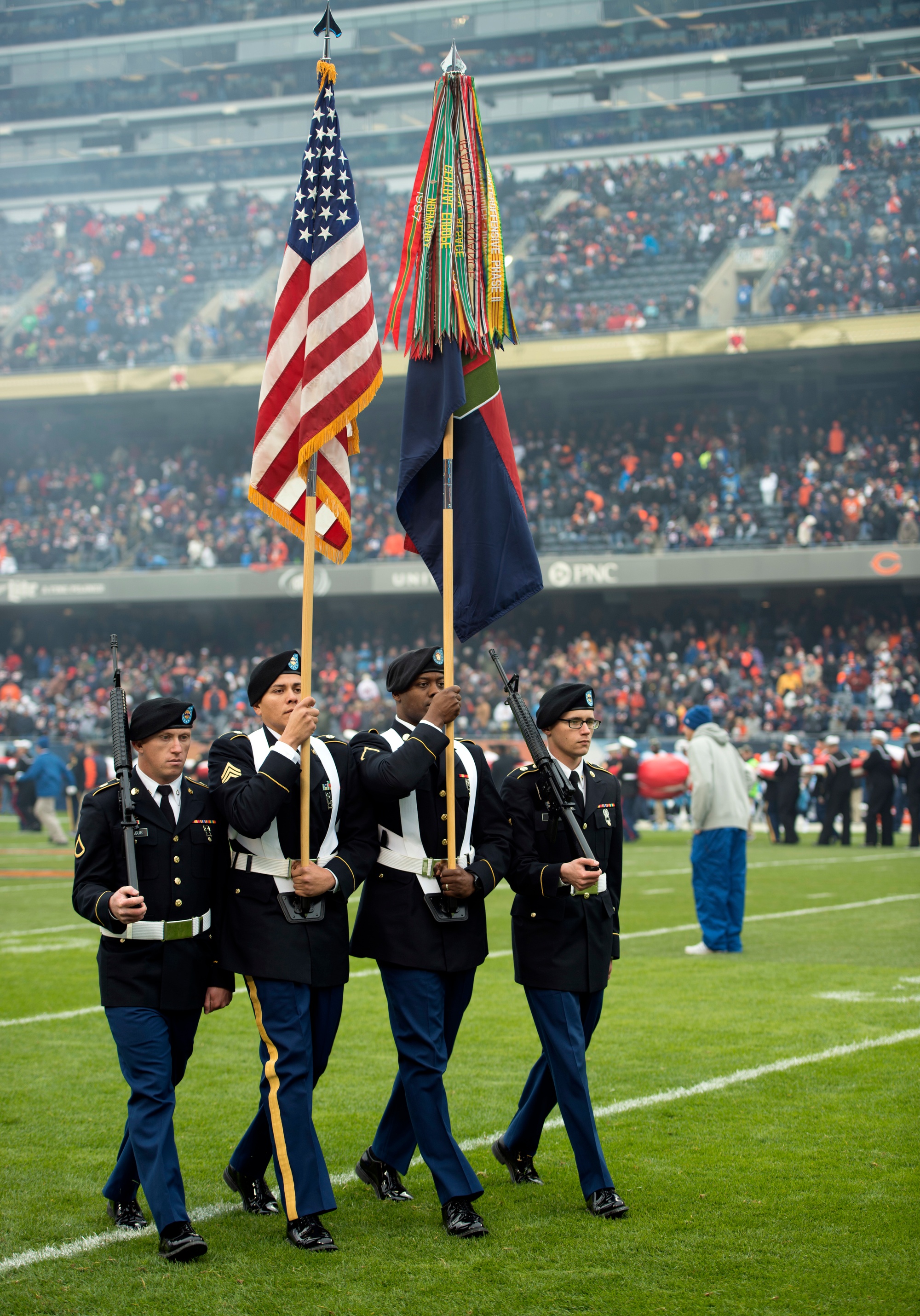 DVIDS - Images - Service members participate in Chicago Bears