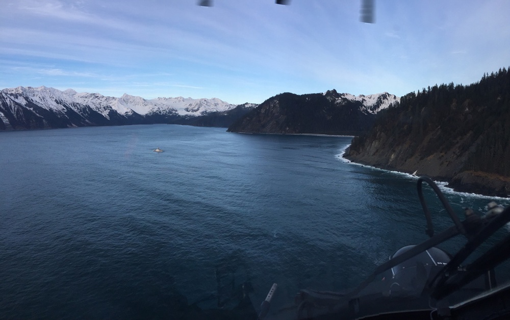 Coast Guard rescues grounded sailor