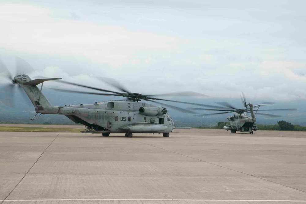 SPMAGTF-SC CH-53E Super Stallion helicopters return from deployment