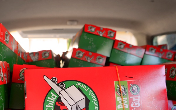 Yokota volunteers spread joy abroad