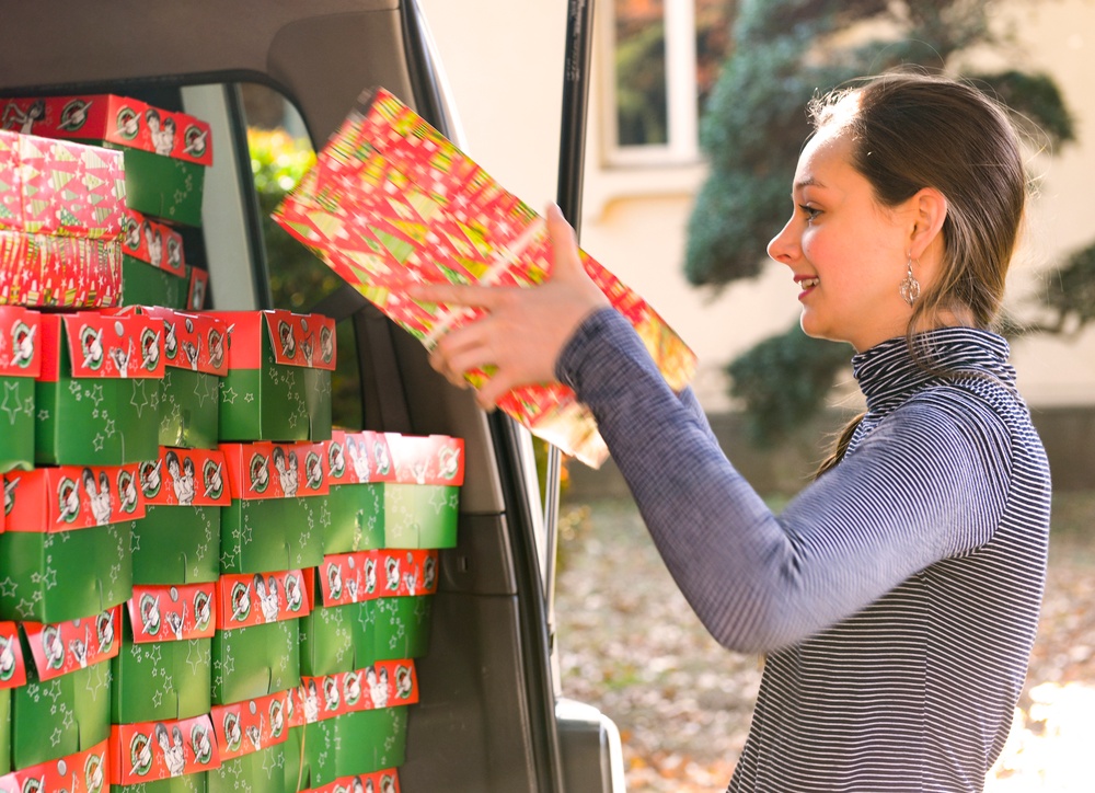 Yokota volunteers spread joy abroad