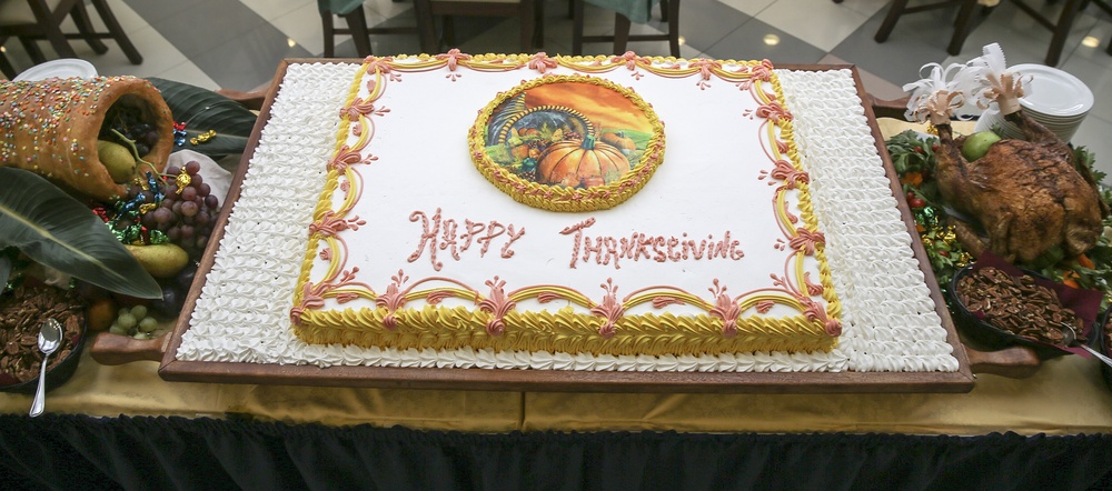 Marines celebrate Thanksgiving in Italy