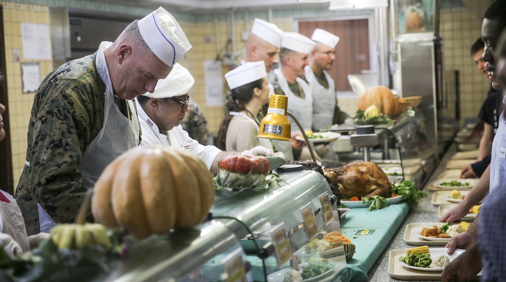 Marines celebrate Thanksgiving in Italy