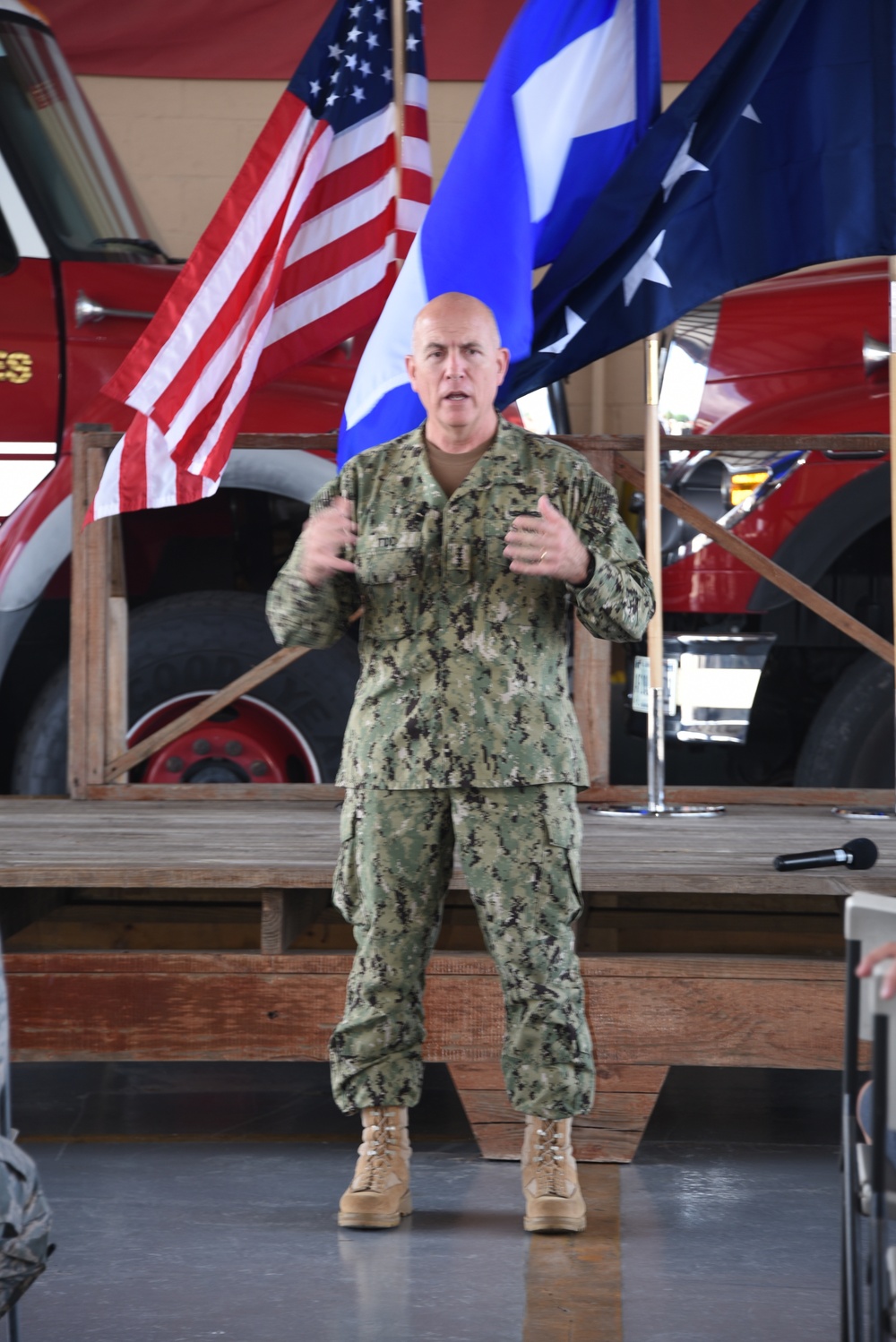 Admiral Kurt W. Tiddd visits Soto Cano Air Base