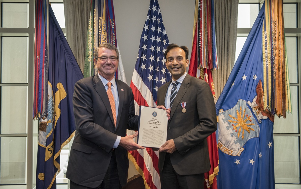 SD awards chief data scientist DoD Medal for Distinguished Public Service