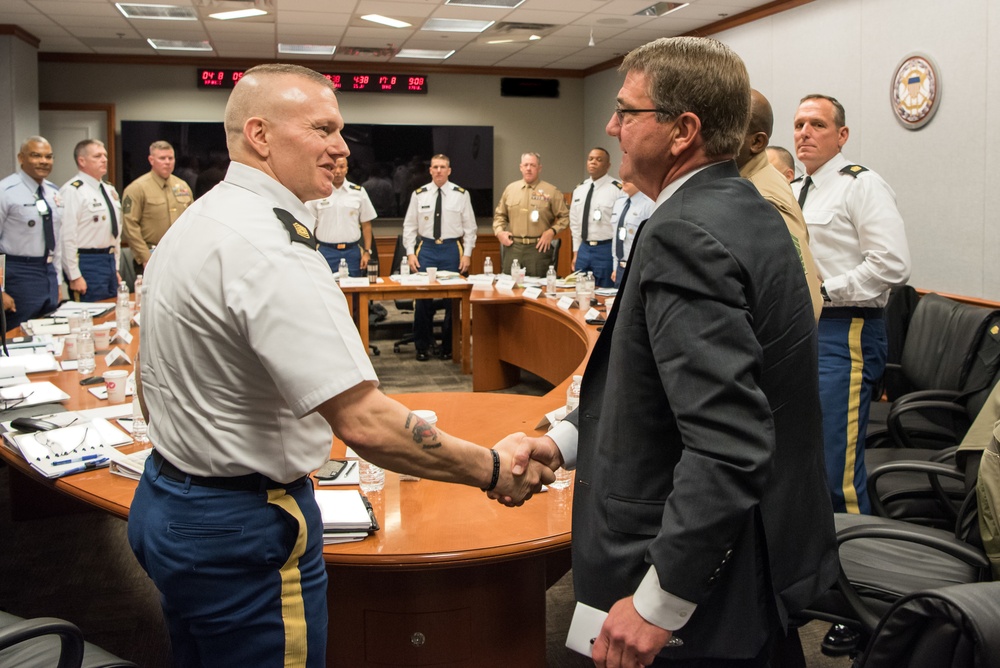 SD meets with DoD senior enlisted leaders
