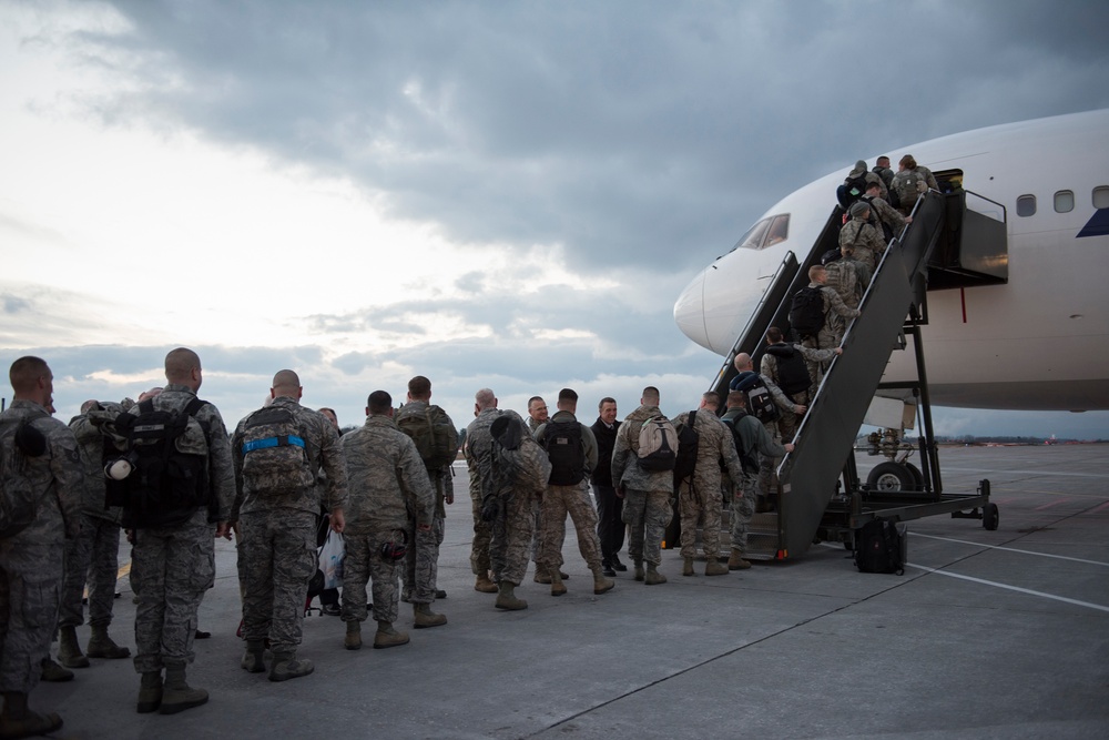 158th Fighter Wing Deploys