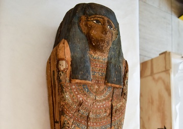 ICE returns ancient artifacts to Egypt