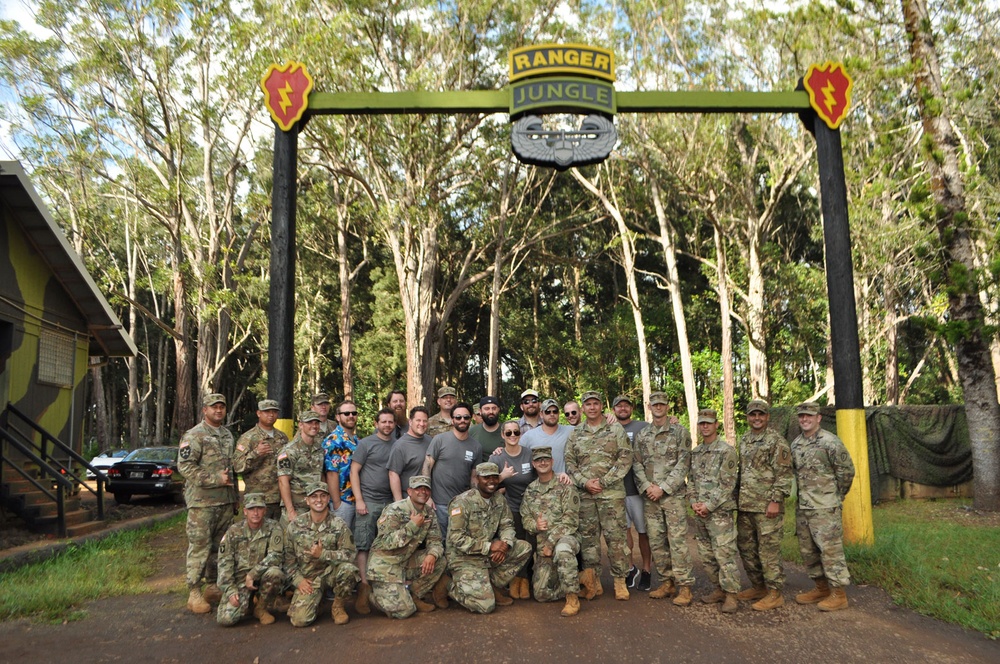 Singer Kellie Pickler conquers Schofield Barracks