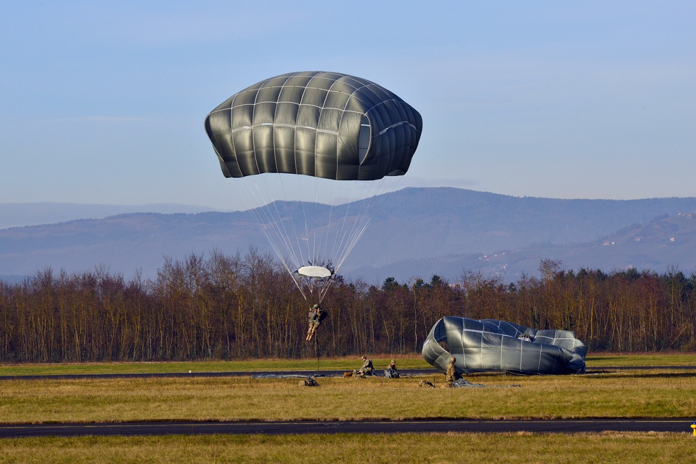 Exercise Mountain Shock 2016