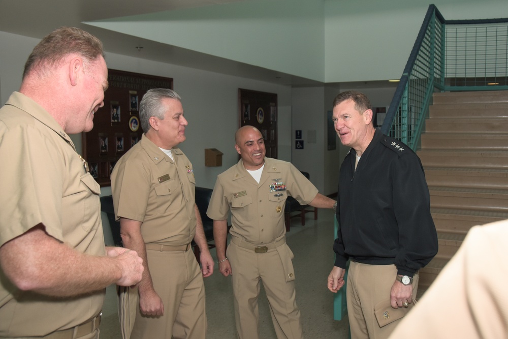 Chief of Navy Reserve Visits NAS Fort Worth JRB