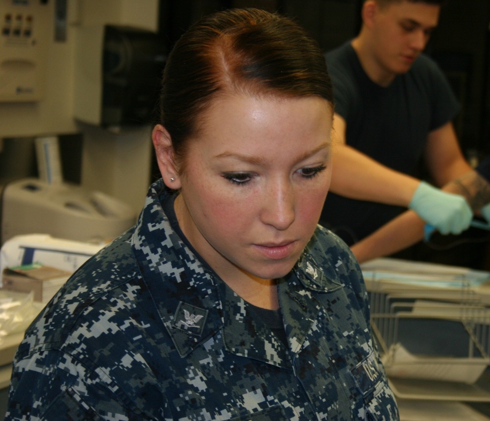 Naval Hospital Bremerton Sailor acknowledged for contributions on U.S. Naval Academy Lean Six Sigma project