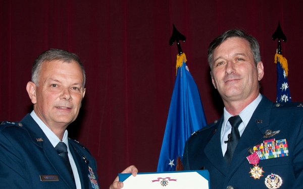 Col O'Mara retirement and LOM presentation