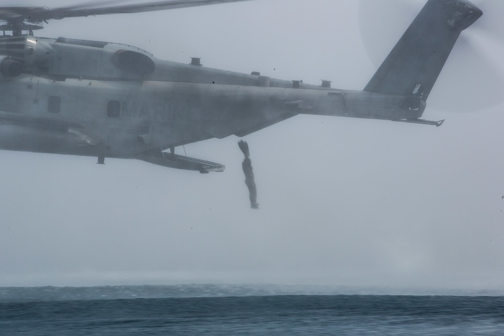 11th Marine Expeditionary Unit Martime Raid Force Conducts Helocasting