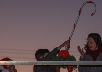 Base Christmas Tree lights up