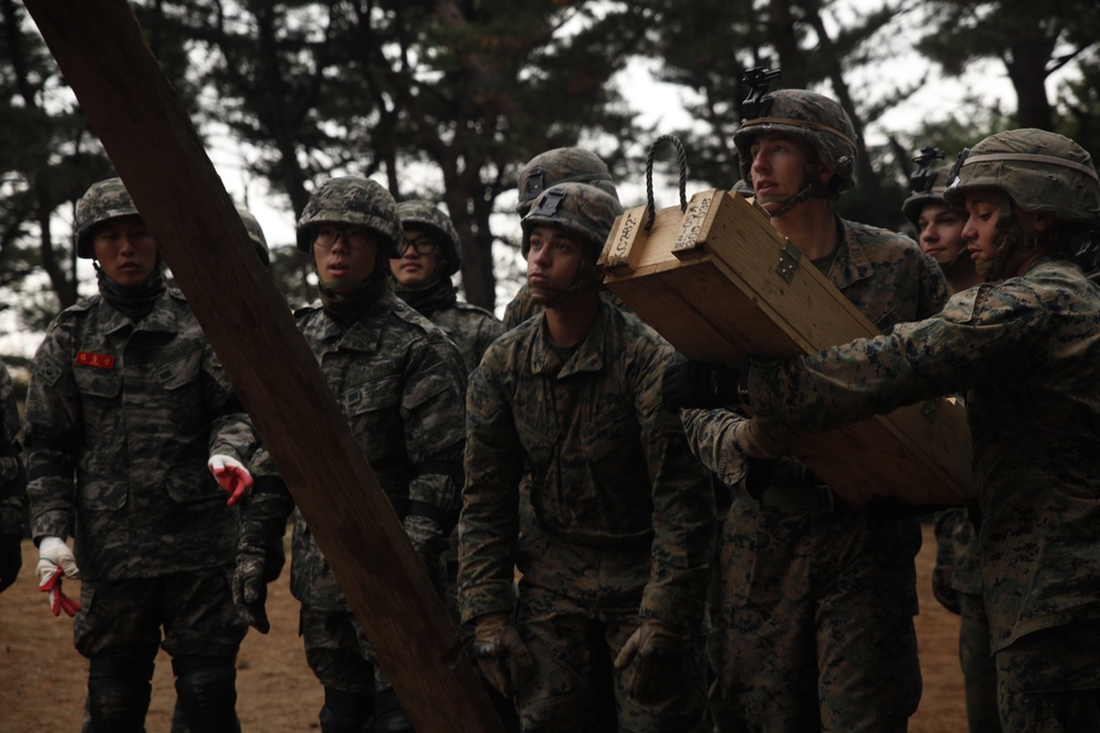 U.S. and Republic of Korea Marine Obstacle Course Challenge