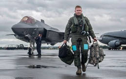 Reservist hits USAF F-35 trans-Atlantic milestone