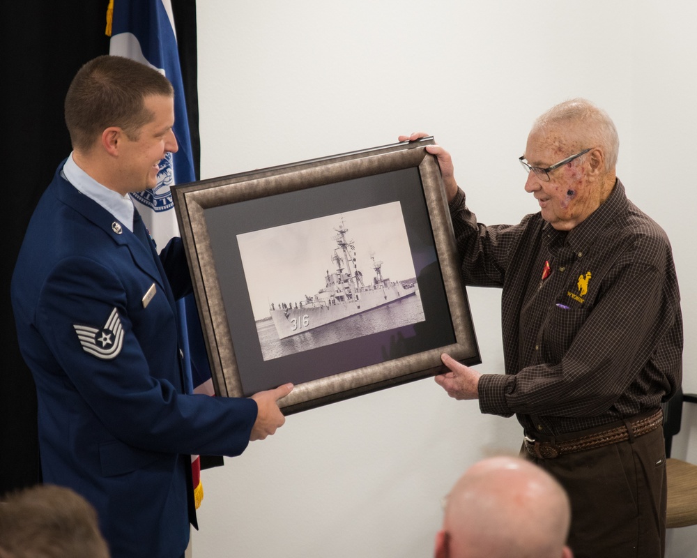 Grandfather of Wyoming guardsman awarded peace medal