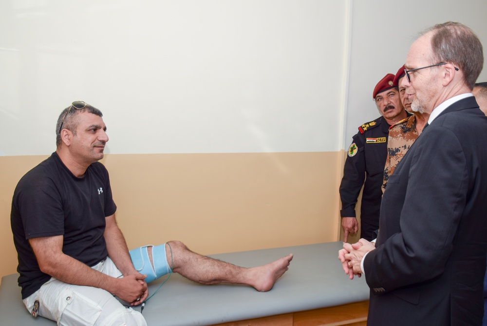 U.S. ambassador tours Iraqi wounded warrior clinic