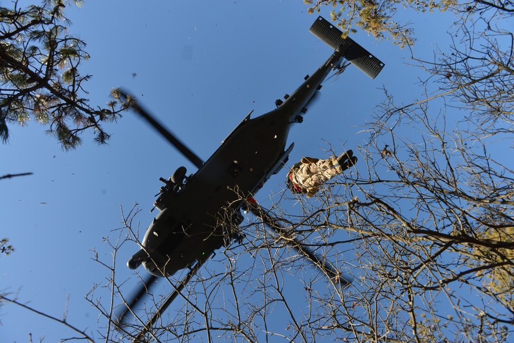 103rd, 101st Rescue Squadrons Conduct Training at FS Gabreski