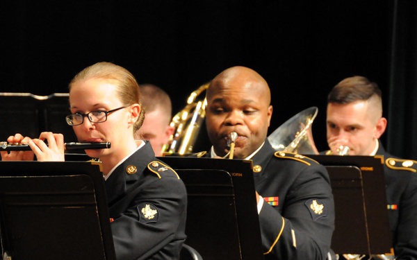 78th Army Band performs holiday concert for local community