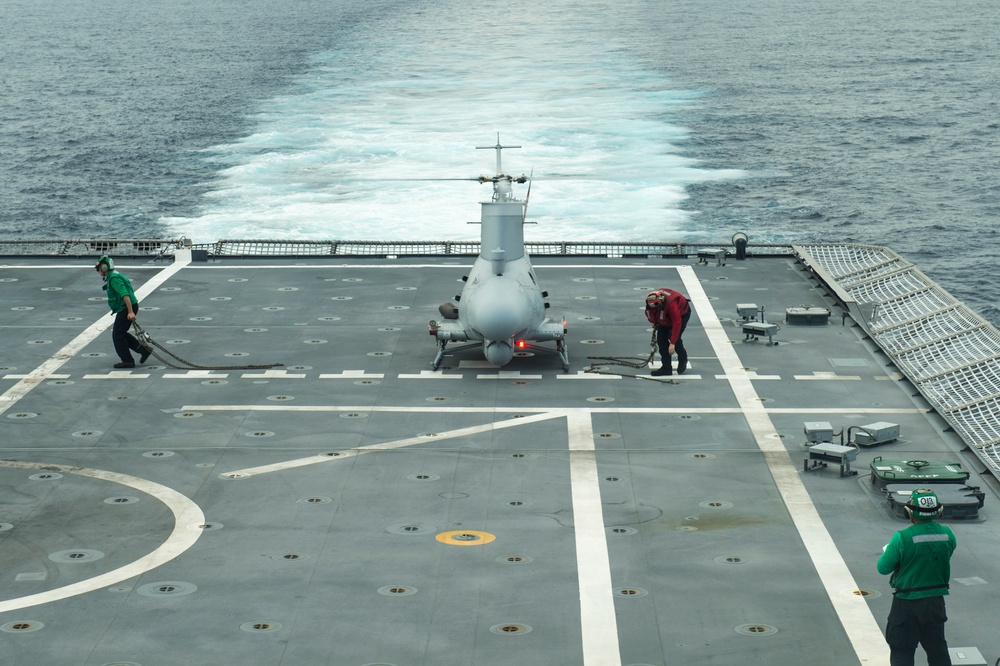 USS Coronado (LCS 4) conducts at-sea operations.