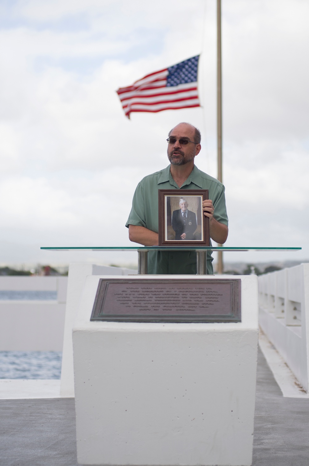 Pearl Harbor Survivor Receives Funeral Honors