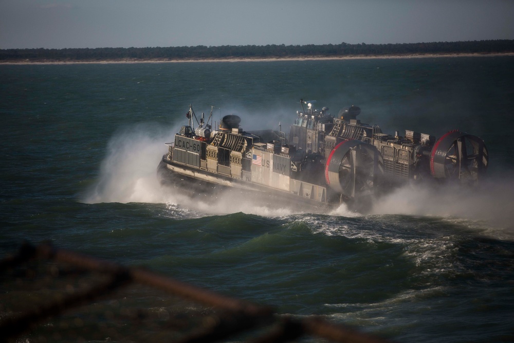 Marines, equipment embark USS Carter Hall (LSD-50) for exercise at sea