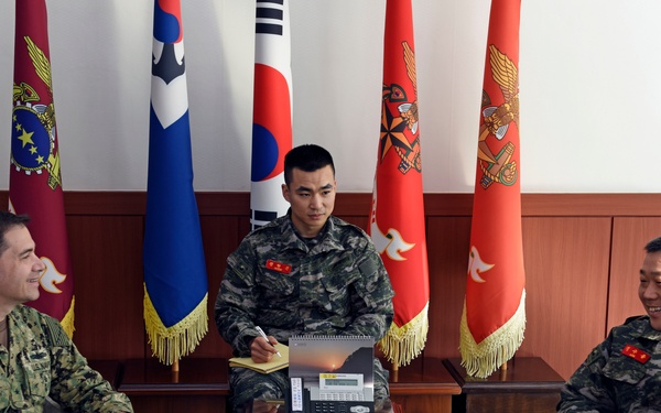 CNFK Visits ROK North West Islands