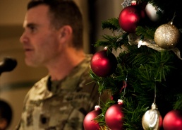 Annual holiday tree lighting held at WBAMC