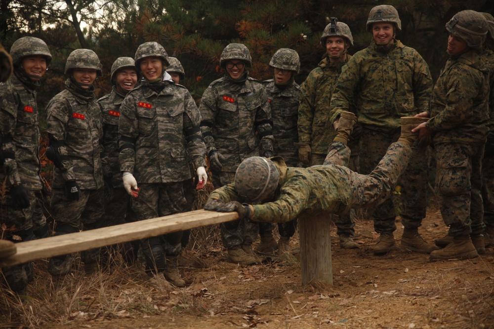 U.S. and Republic of Korea Marine Obstacle Course Challenge