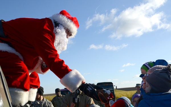 5th QM Theater Aerial Delivery Company Toy Drop Jump