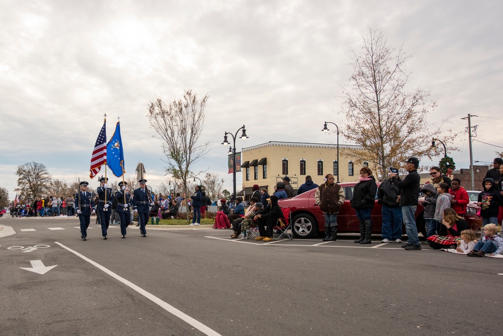 DVIDS Images SJ, Goldsboro hold annual Christmas parade [Image 1 of 4]