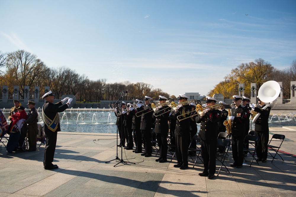 Pearl Harbor 75th Anniversary Commemoration at WWII Memorial