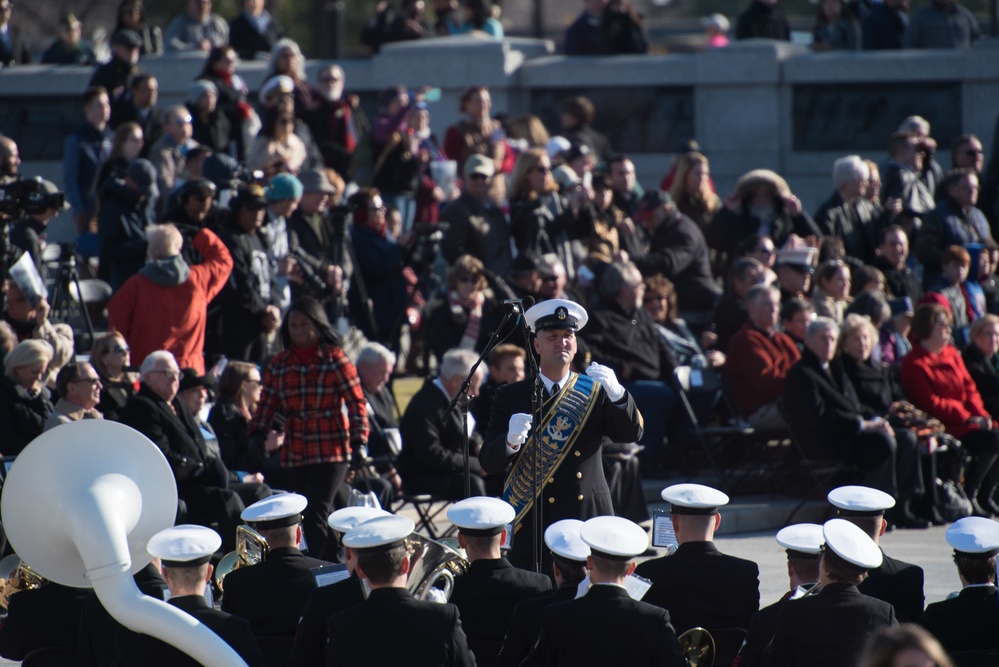 Pearl Harbor 75th Anniversary Commemoration at WWII Memorial