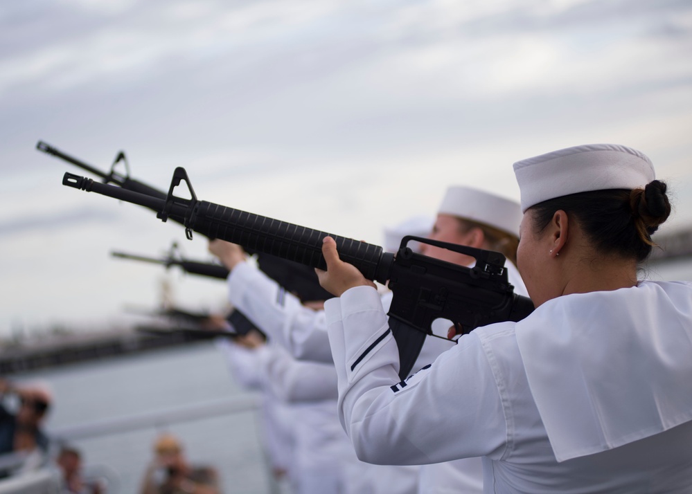 Dual Interment During 75th Pearl Harbor Commemoration