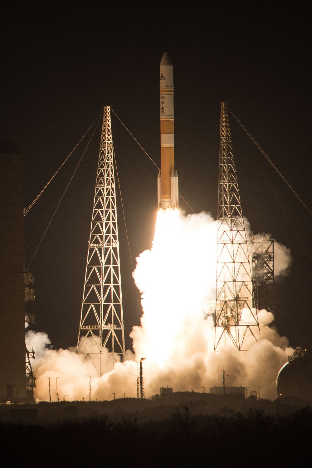 45th SW supports successful Delta IV WGS-8 launch