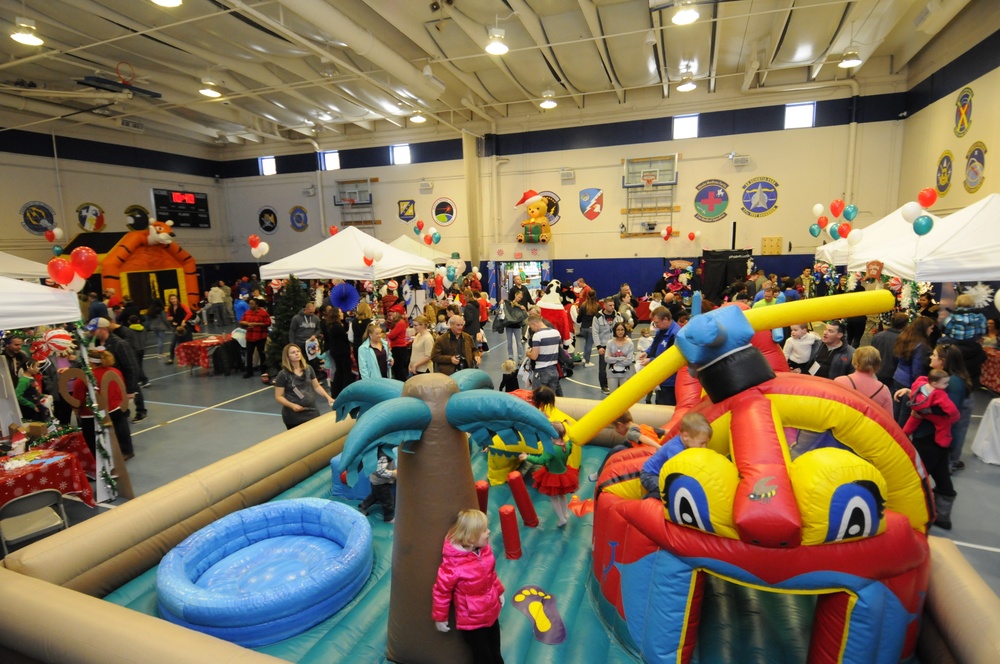 Festival shares holiday cheer