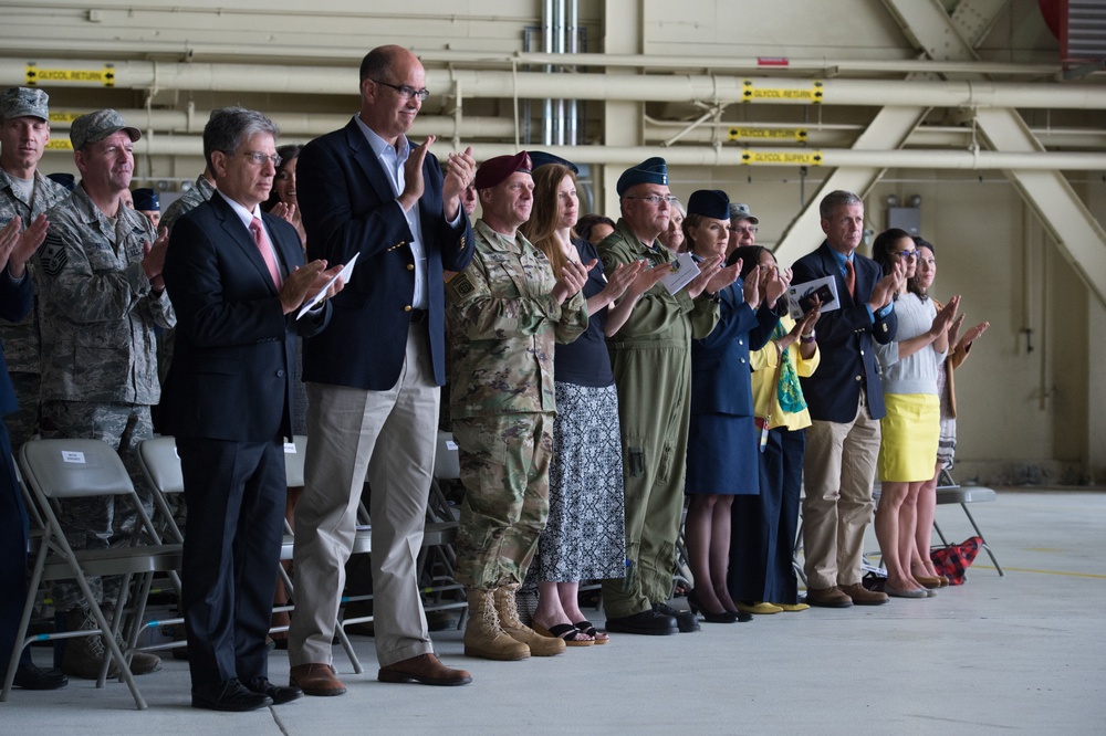 673rd ABW/JBER  Change of Command