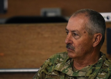 General Lengyel Jordan Troop Visit