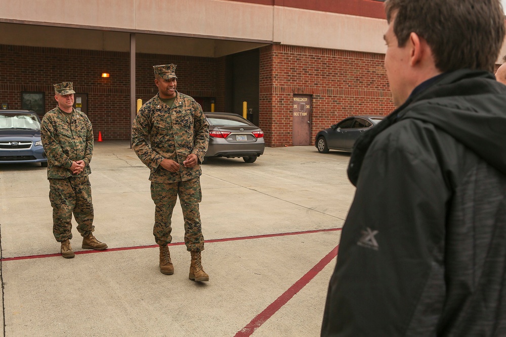 Distinguished guests from the Office of Naval Research visit Camp Lejeune