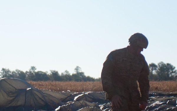 OTD XIX paratroopers jump