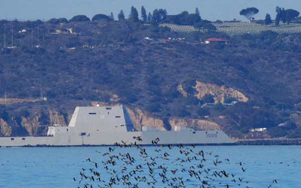 USS Zumwalt (DDG 1000) Homeport Arrival to San Diego