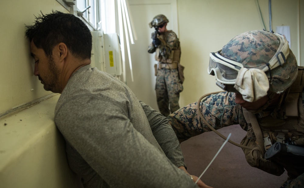 Hawaii Marines Simulate Operation Gothic Serpent