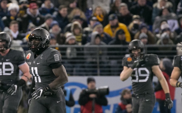 Army defeats Navy 21-17 in the 2016 Army Navy Game