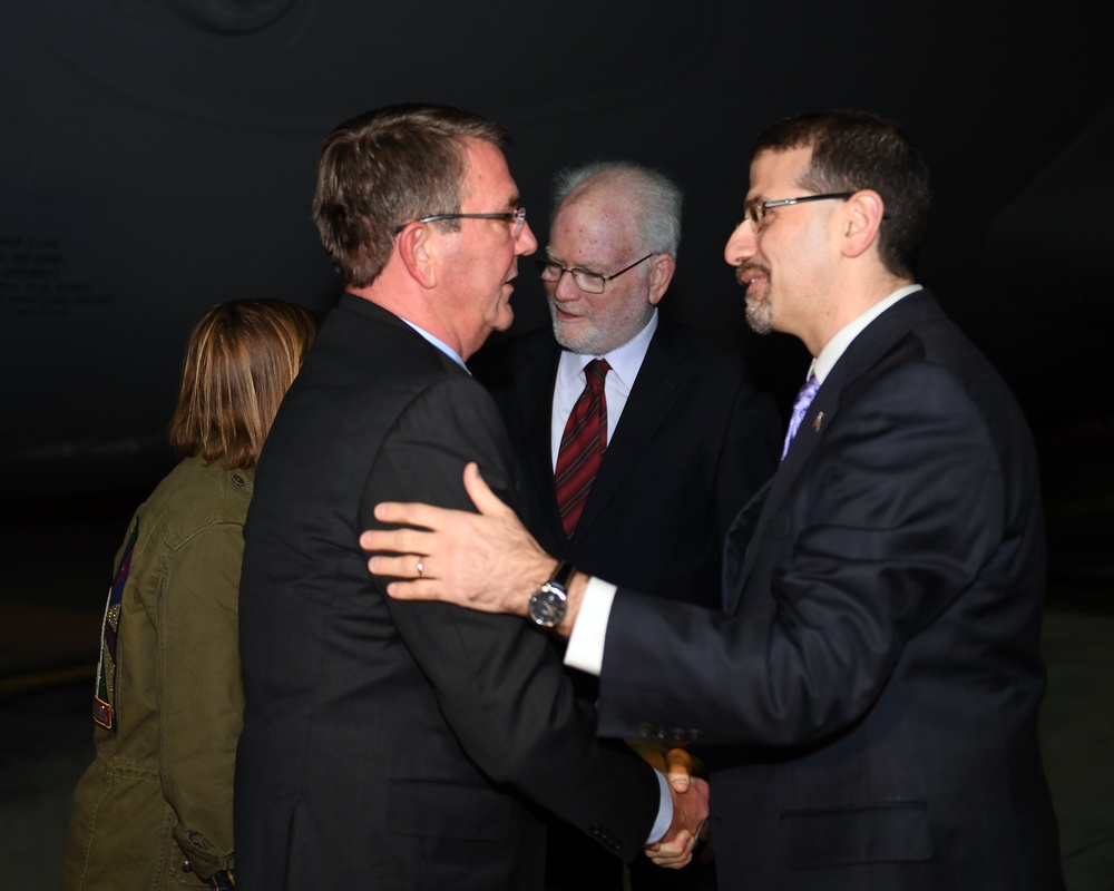 Secretary of Defense Ash Carter Arrives in Israel