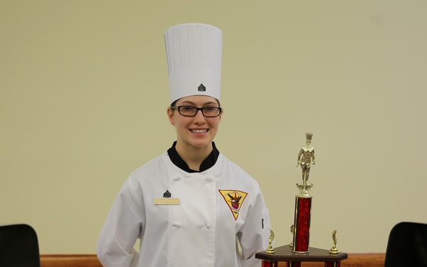 MWSS-271 food service Marine wins Chef of the Quarter award
