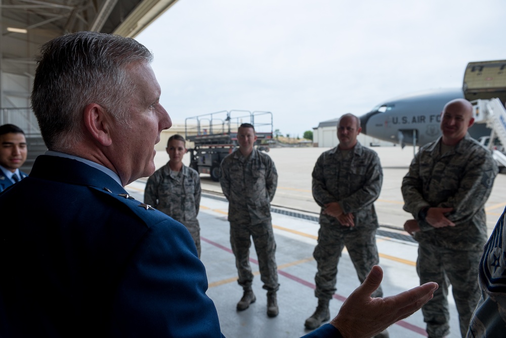 Maj. Gen. John Flournoy Jr. speaks with Beale Airmen