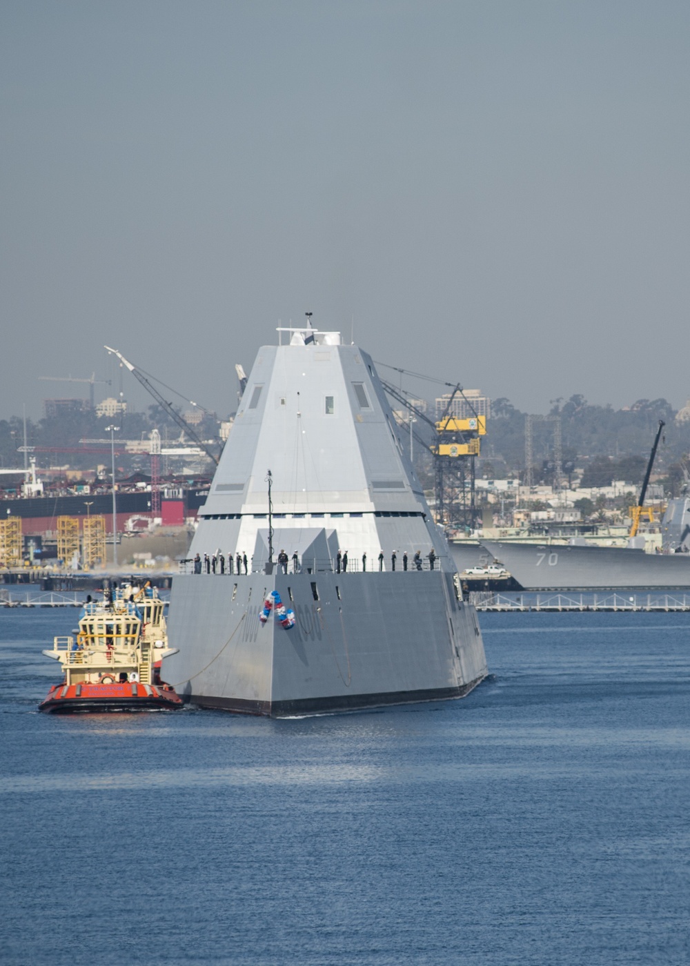 USS Zumwalt (DDG 1000) arrives at its new homeport in San Diego